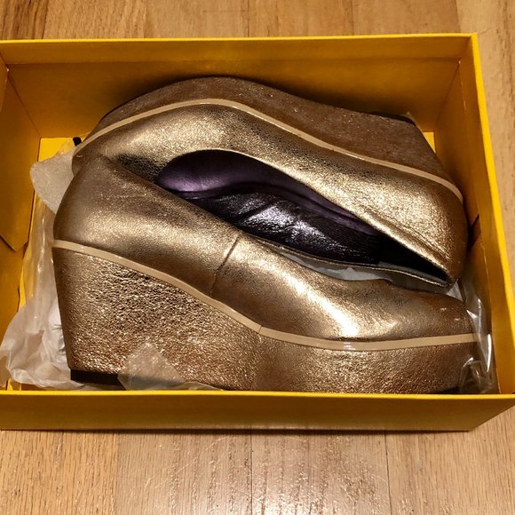 Anthropologie 90s Gold Retro Leather Platform Pumps, sz 7.5 - Picture 10 of 16